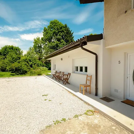Argo Apartmán